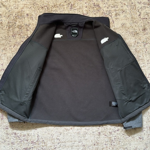 The North Face Jacket - Picture 5 of 12